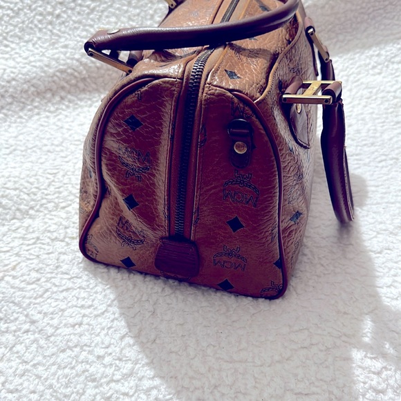 MCM BOSTON BAG luxury item - Picture 5 of 8
